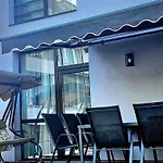 омния Apartment *