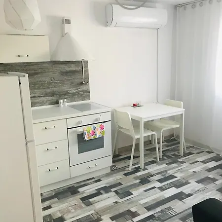 Lejlighed омния *