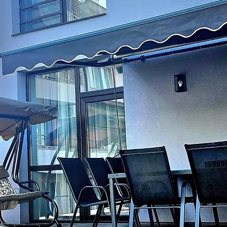 омния Lejlighed *