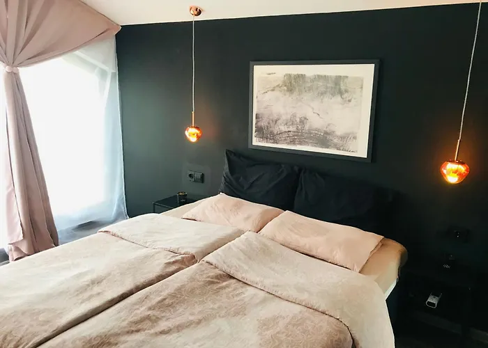 омния * Черноморец