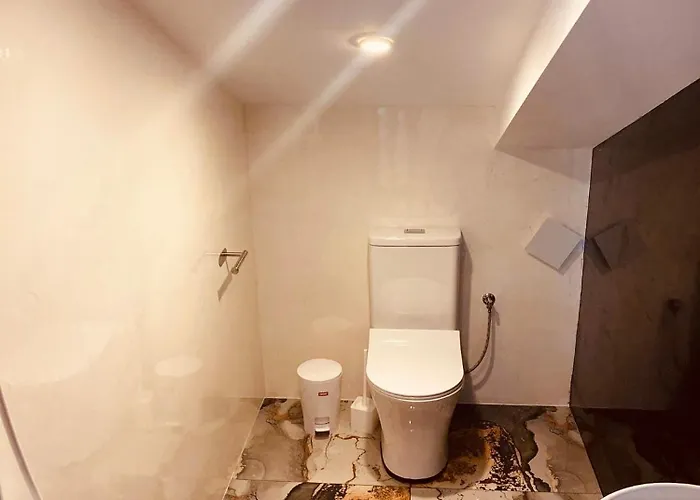 омния Черноморец